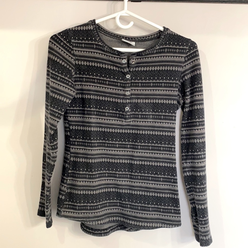Columbia long sleeve shirt